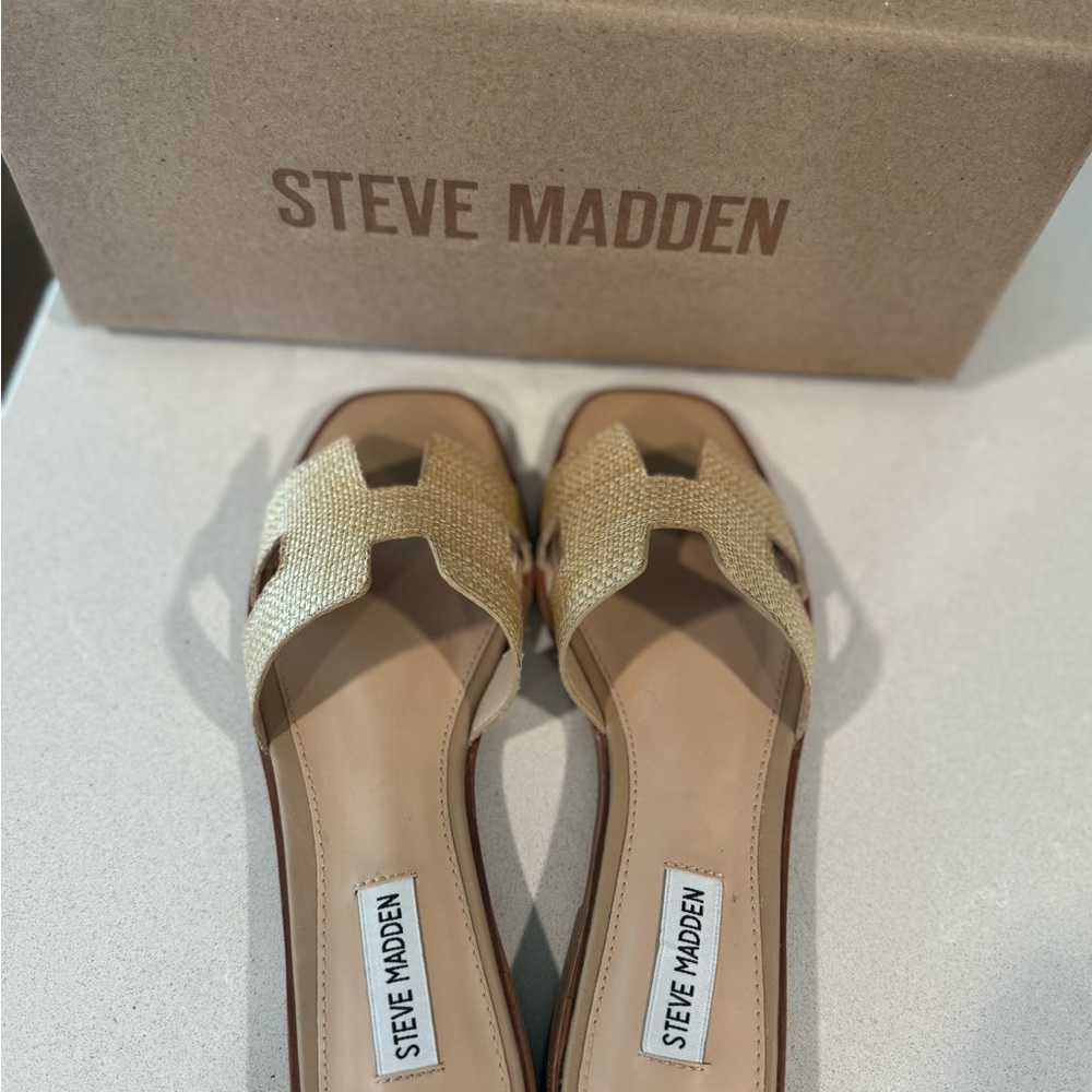 Steve Madden Women's Tan Sandals